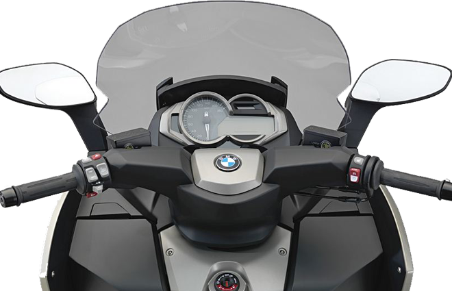 Flat-handlebar-without-mirrors-fixed-on-it.png